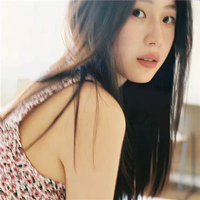 《奈奈与薫的日记》海报