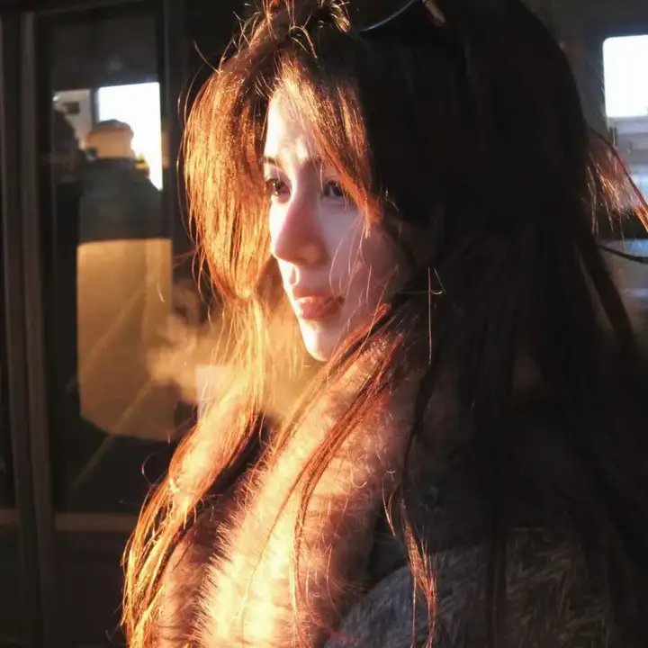 《浴火》海报